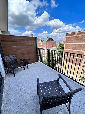 Rented by ERNY LLC | media 23