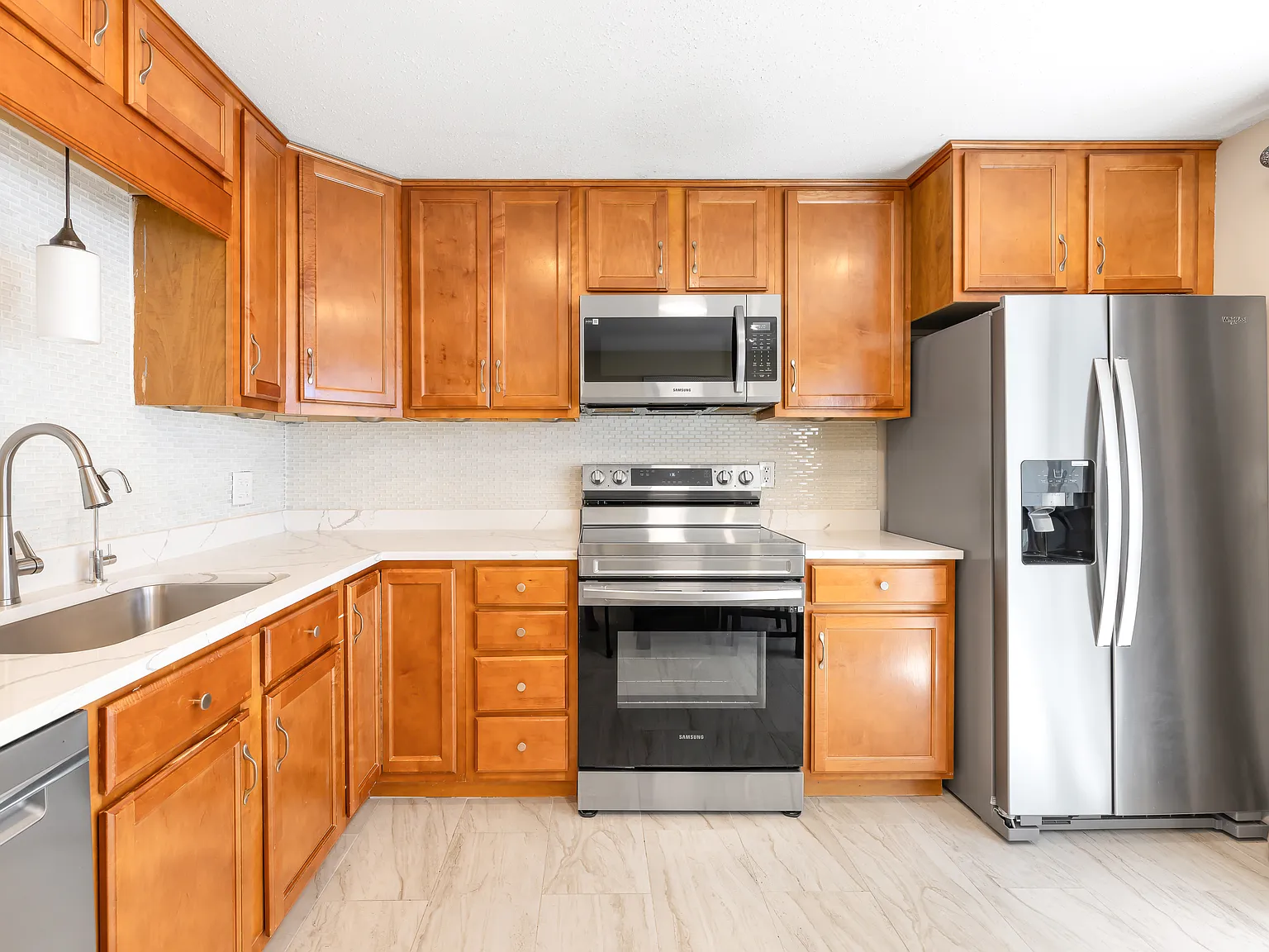 835 Mount Hope Street, North Attleboro, MA 02760 — Photo 4