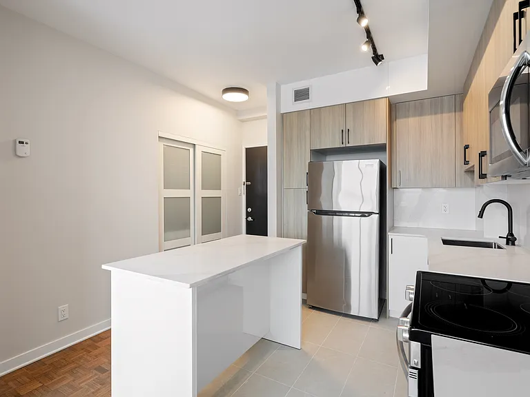 330 Metcalfe St — Photo 19