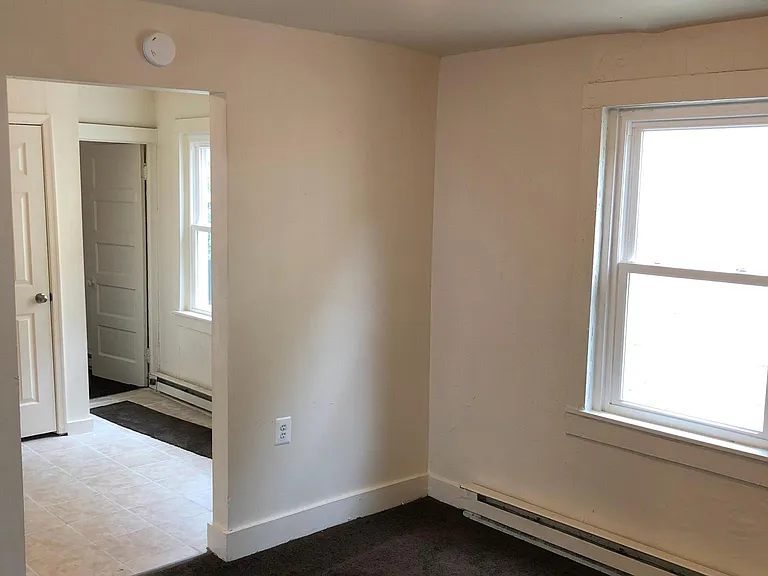 313 Prince Edward St #2 — Photo 2