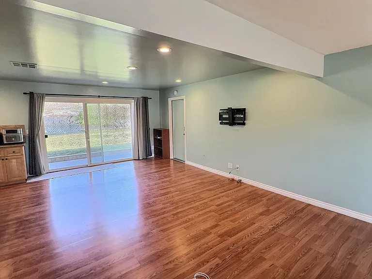 3317 Michael Dr — Photo 9