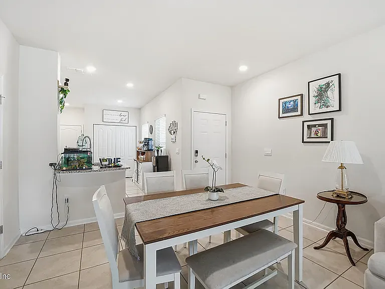 213 Pasadena Dr — Photo 3