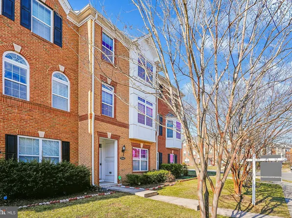 23143 Flora Mure Dr, Ashburn, VA 20148