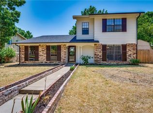 758 Holly Oak Dr, Lewisville, TX 75067