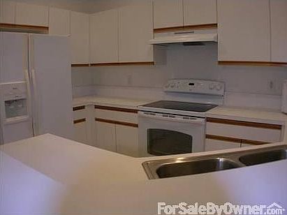 4th image of 4455 Blossom Ln