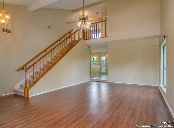 5th image of 21214 Malibu Colony