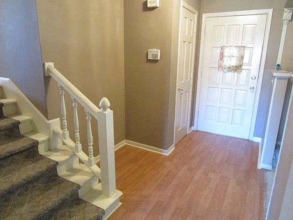 4th image of 12925 Smalley Ave