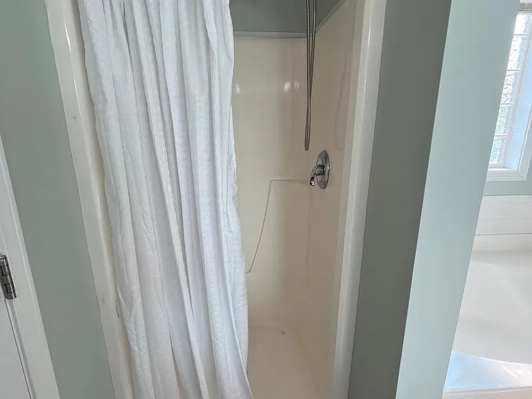 642 Hillside Dr — Photo 19