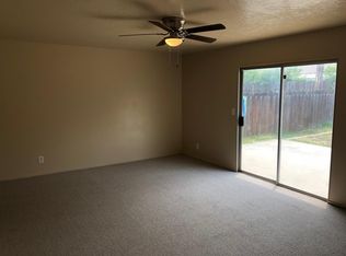 4746 E Weldon Ave, Fresno, CA 93703