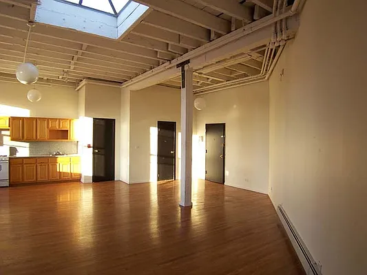 Rented by Sotheby's International Realty | media 23