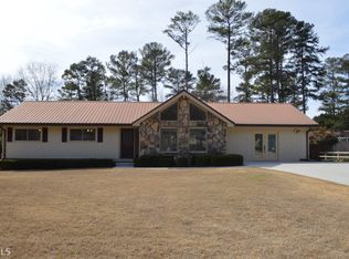 715 Chandler Dr, Lawrenceville, GA 30044