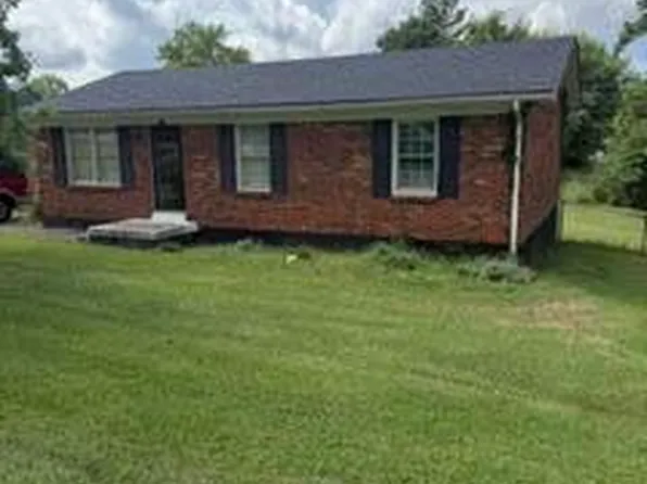 217 Brookfield Dr, Frankfort, KY 40601