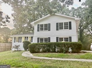 5275 Pounds Dr S, Stone Mountain, GA 30087