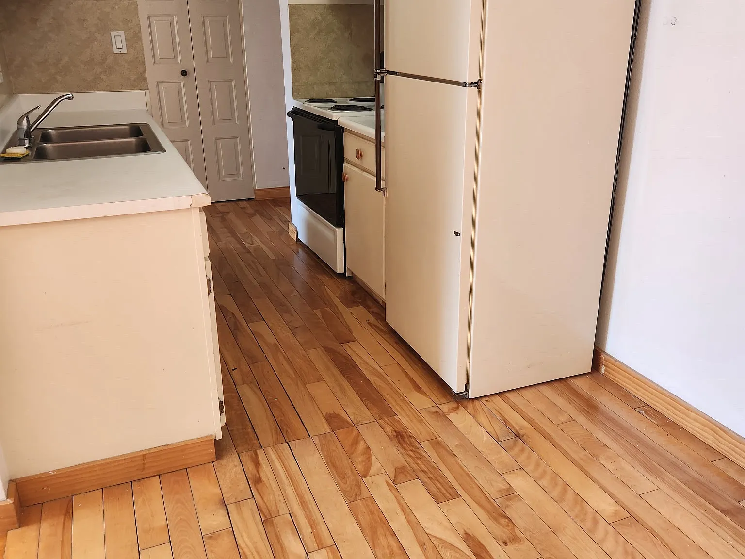 1 bed, 769 sqft, $1,600 — Photo 3