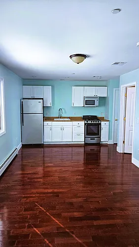 10 Arbutus Ave Photo 1