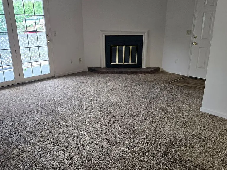 Tusculum Square Apartments and Townhomes — Photo 27