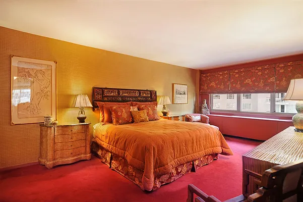 Sold by Corcoran | media 18