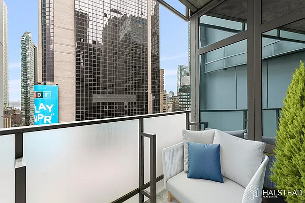 Sold by Brown Harris Stevens | media 4