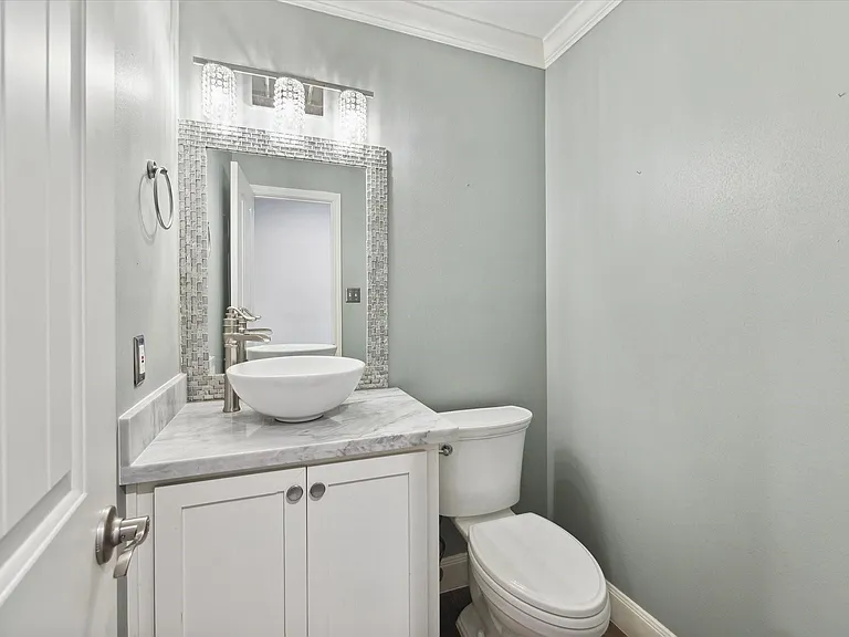 1311 Ambergate Dr — Photo 13