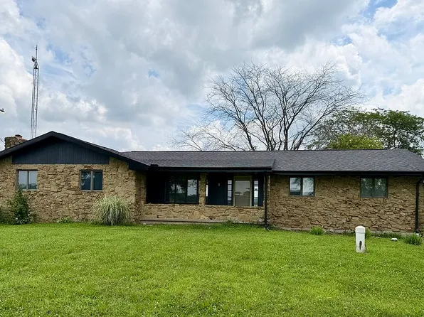 22298 N State Highway 1, Marshall, IL 62441