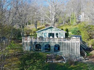 924 Balsam Drive, Newland, NC 28657
