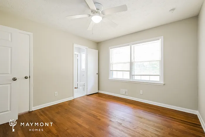 4136 Moore Rd — Photo 10