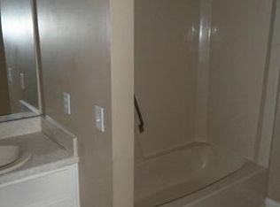 13 E Chadwick Cir, Dothan, AL 36305