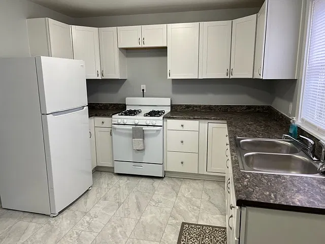 507 E Markison Ave - 1 — Photo 4