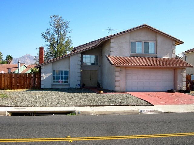 1st image of 25888 Fir Ave