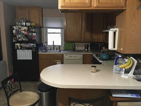 3rd image of 570 Palisade Ave