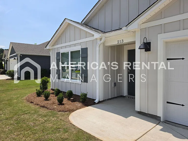 213 Koslin Loop — Photo 7