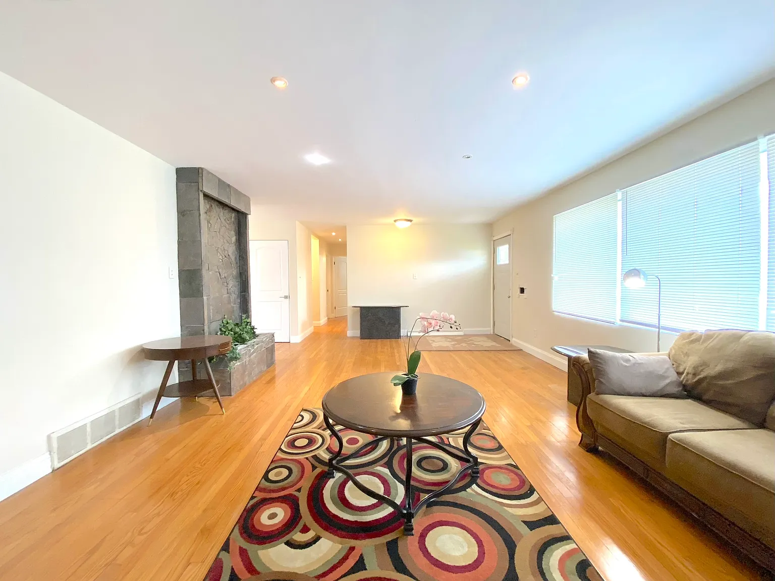 6121 Birch Ave — Photo 4