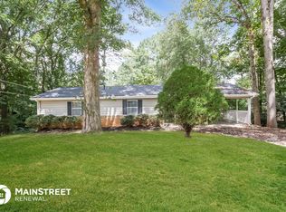 92 Hawkins Store Rd NE, Kennesaw, GA 30144