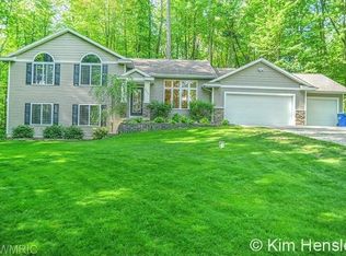 6060 Thirteen Mile Rd NE, Rockford, MI 49341