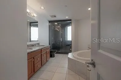 449 S 12th St #2401 — Photo 17