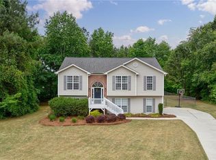 136 Silverstone Cir, Jefferson, GA 30549