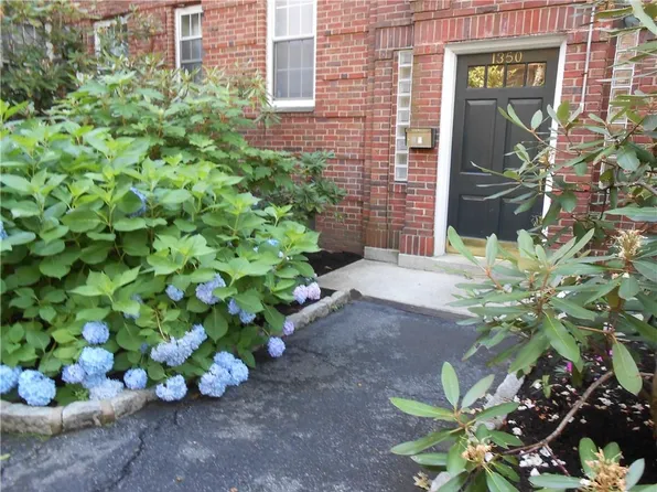 1350 Midland Avenue #2P, Bronxville, NY 10708