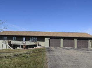 1947 150th Ave, Russell, MN 56169