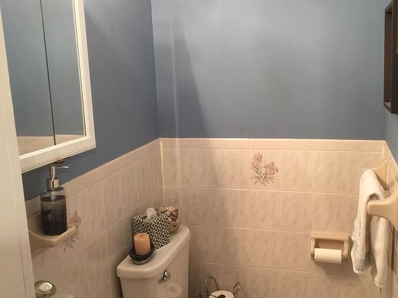 4th image of 258 Beach 117th St #1S