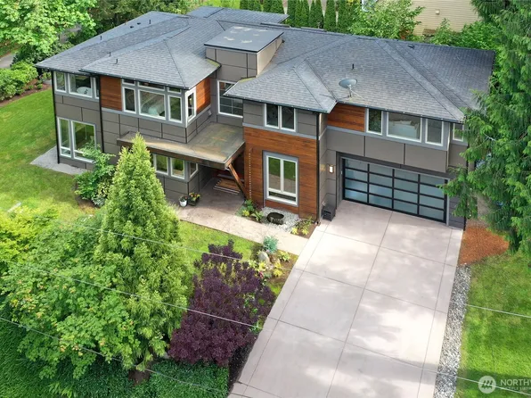 8587 Springridge Road NE, Bainbridge Island, WA 98110