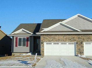 390 Bent Creek Dr, Marion, IA 52302