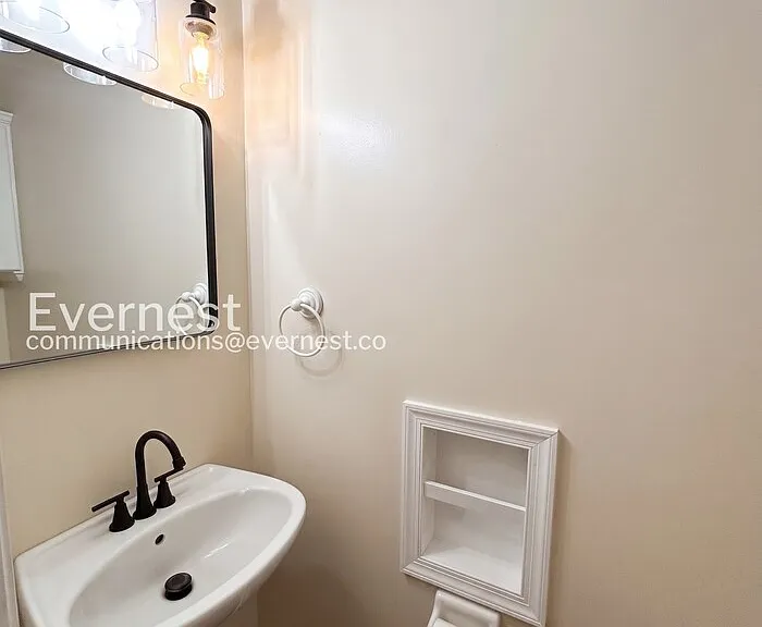 6228 Weathersfield Way — Photo 16