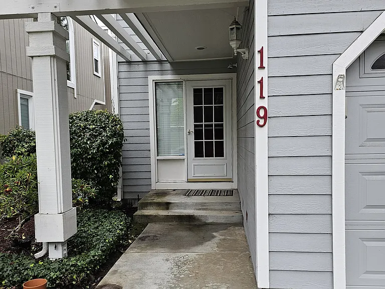 119 Stoney Creek Rd — Photo 2