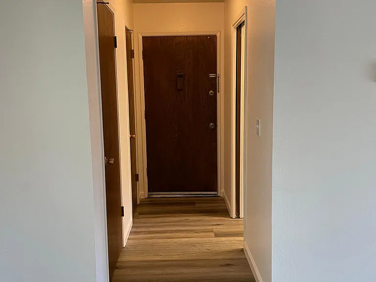 2019 W Middlefield Rd #4 — Photo 12