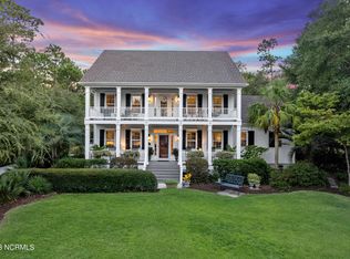 6211 Pebble Shore Ln, Southport, NC 28461