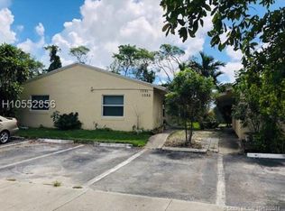 1035 N 61st Ave, Hollywood, FL 33024