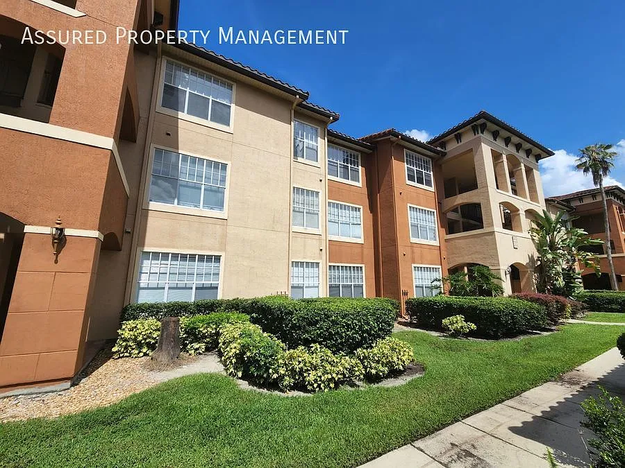 1 bed, 786 sqft, $1,249 — Photo 1