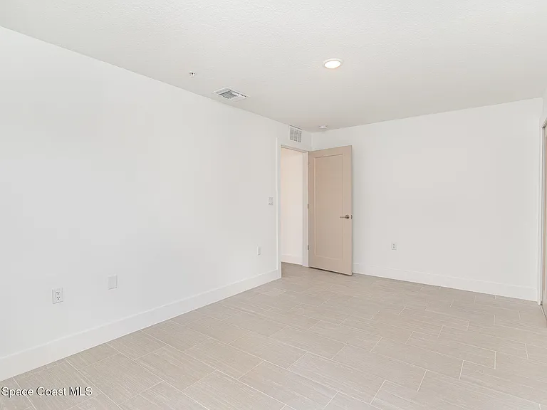 1635 Par St NE #2103 — Photo 15