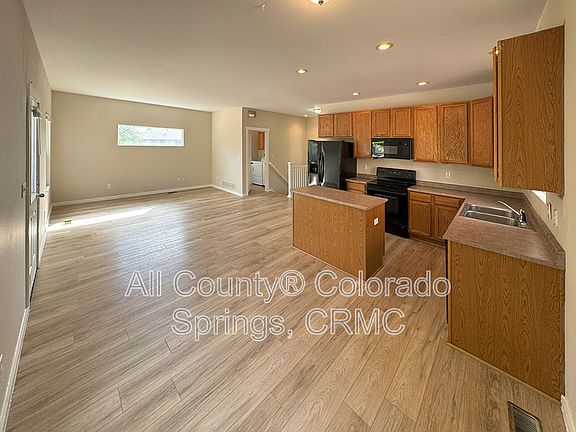 4th image of 1454 Flycatcher Ln