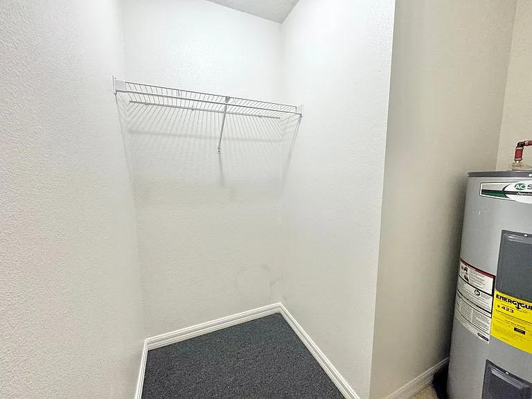 3228 Courtney Dr — Photo 20